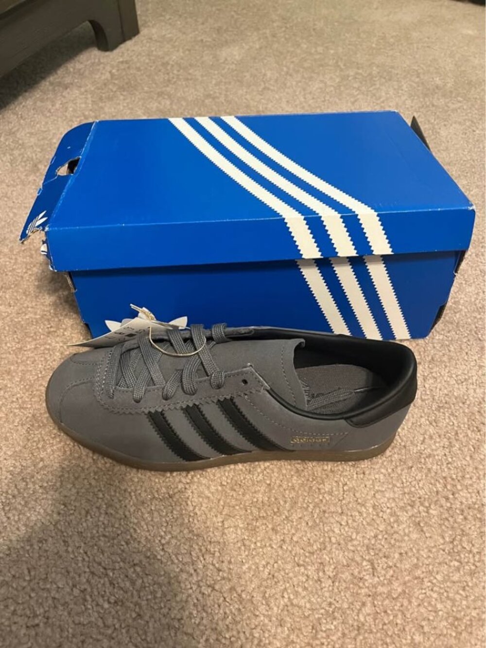 Grey Adidas Stadt Style Sneaker Size 6 Mens (7.5 Womens)